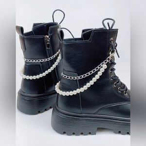 Boot accessories only! boot metal chain with Pearl strand hook on boots